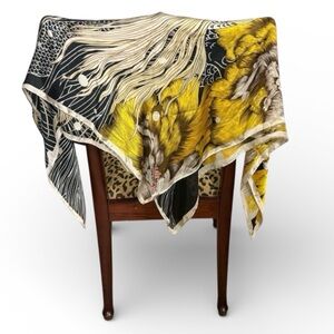 Reeling Rover 100% Silk Cape Poncho Scarf Wrap Yellow Floral OS
